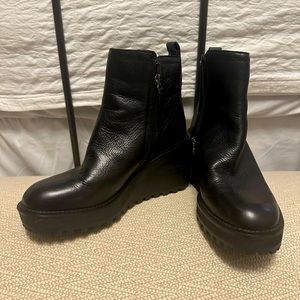 Leather wedge boots